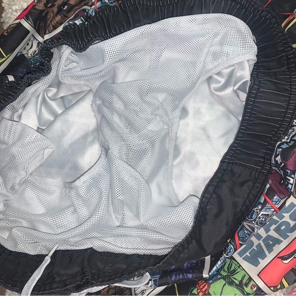 Star‎ Wars Board Swim Shorts Men’s Large Black Comic Print Elastic Waist - Picture 5 of 7